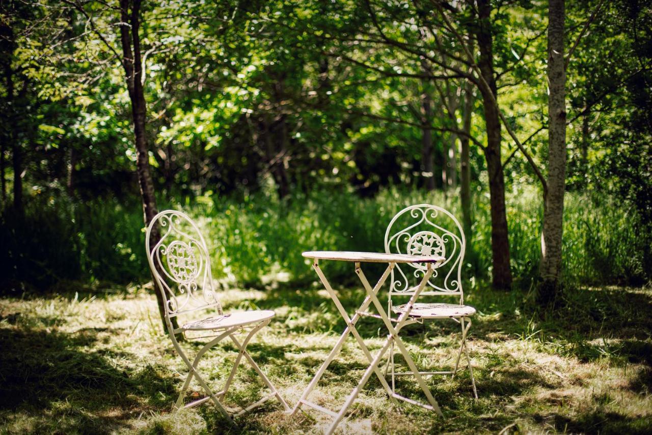 מלון South Barrow Dgg Woodland Escape מראה חיצוני תמונה